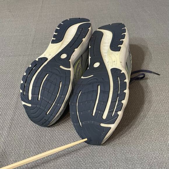 Brooks Women's Glycerin 20 Neutral Running Shoe - Light Blue/Peacoat/Nightlife - - Picture 13 of 13